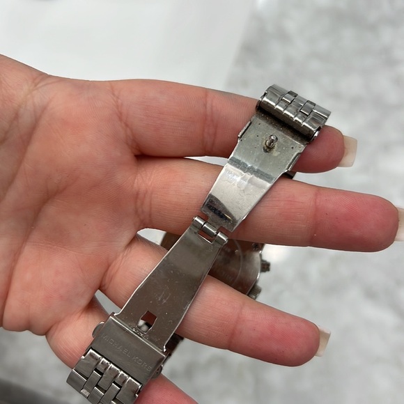 Michael Kors Stainless Steel Watch - Picture 7 of 8